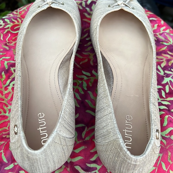 New! Nurture Leather Ballerina Slip-on Flats - Picture 11 of 17